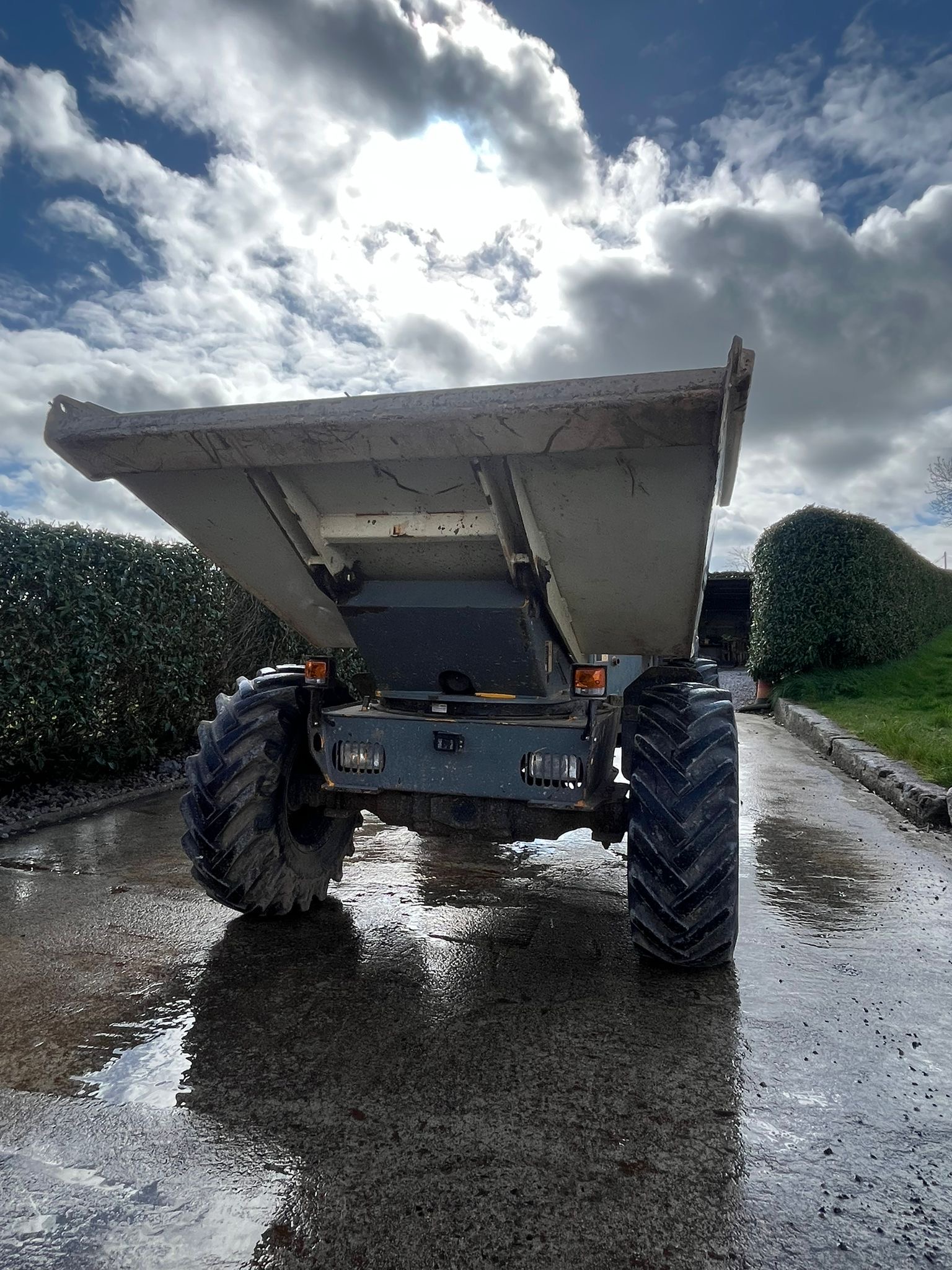 Used 2019 Thwaites 3 Tonne Dumper Truck