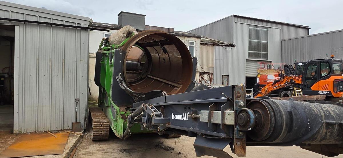 Used 2018 TrommALL 5800Tr Tracked Trommel Screener