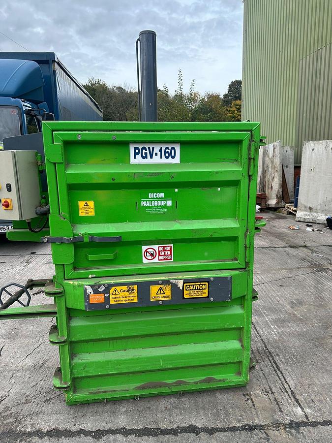 Used Dicom Kadant PAAL PVG-160 Waste Baler 