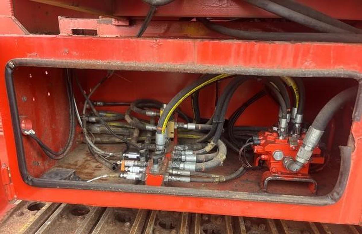 Used 2016 Morbark 3200 Wood Hog Horizontal Grinder Shredder