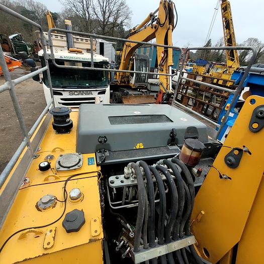 Used 2014 Liebherr LH24