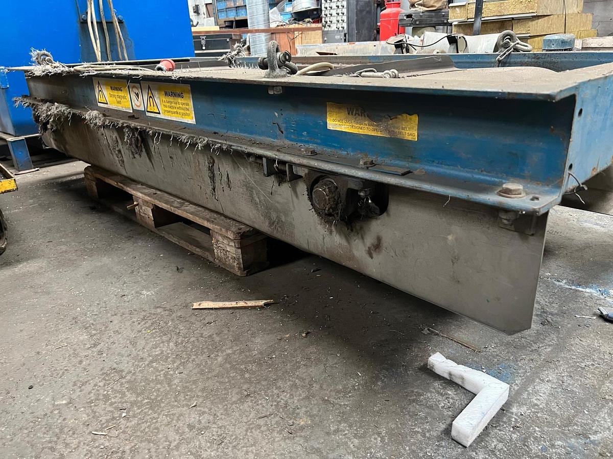 Used Master Magnets Overband Magnet