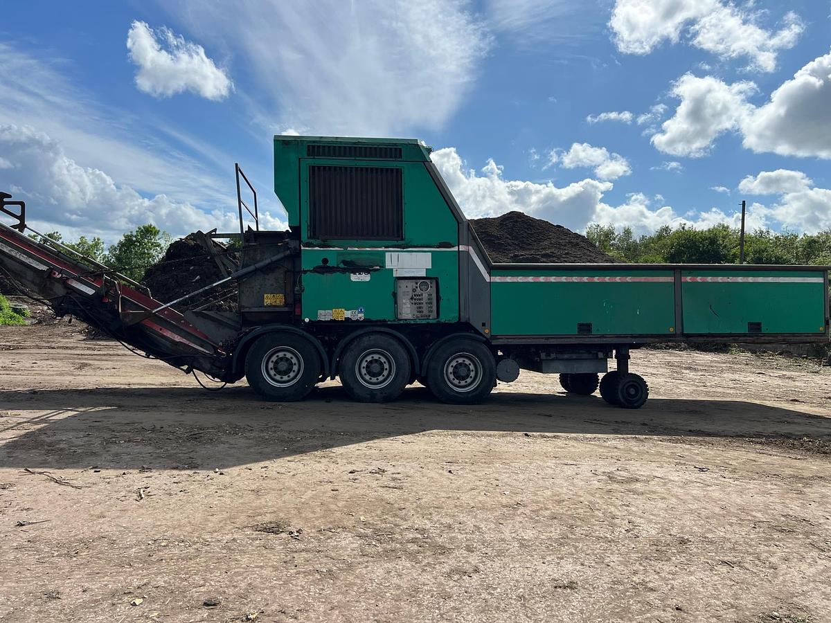 Used Jenz AZ960 Titan XL Wood Chipper