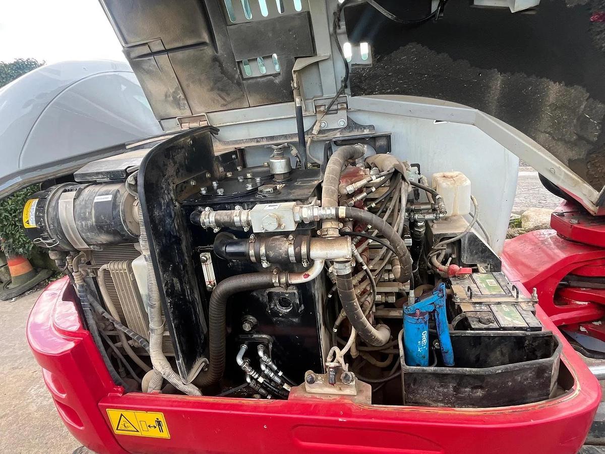 Used 2020 Takeuchi TB260 Crawler Excavator 