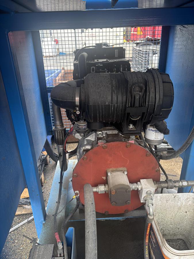 Used Fabcon Mark 4 Remote Controlled Container Tilter