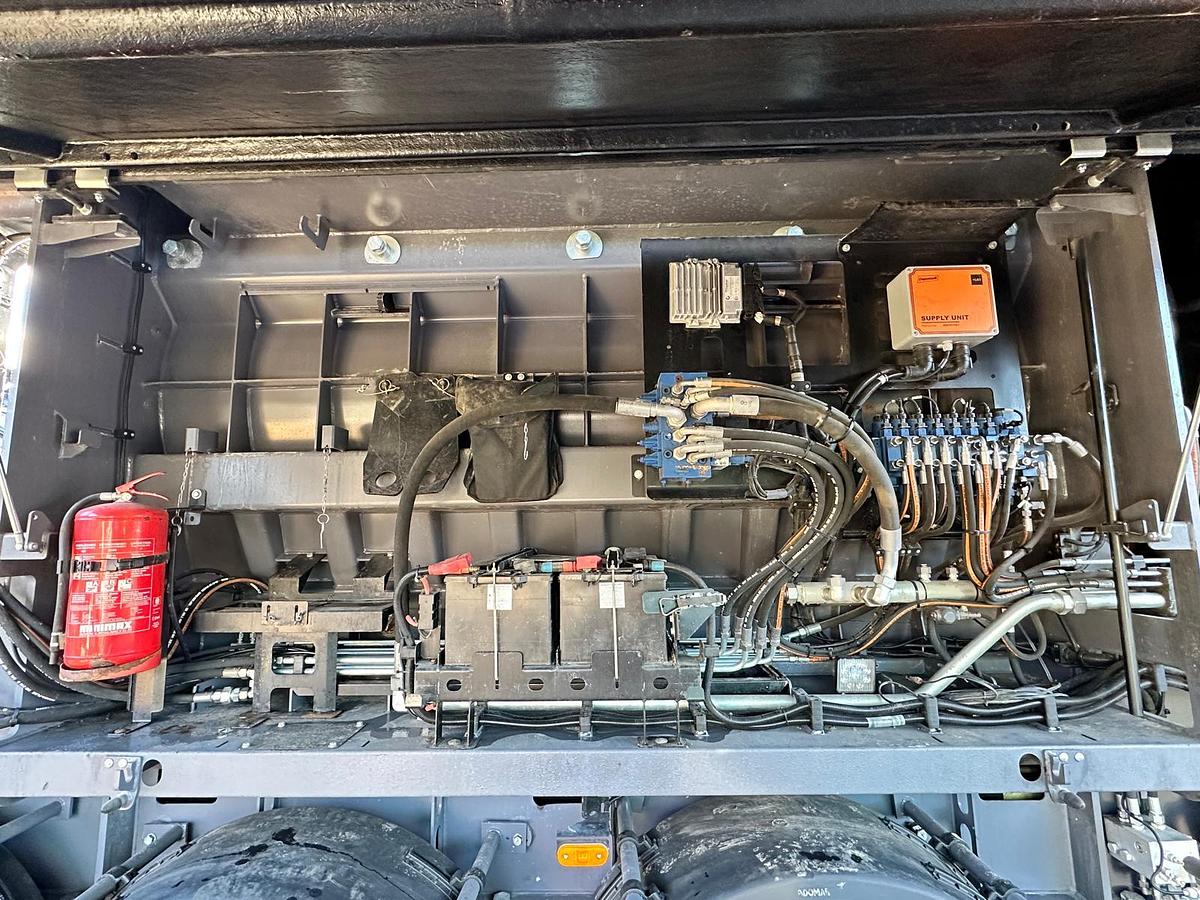 Used 2020 Doppstadt Inventhor 9 SA Slow-speed Shredder