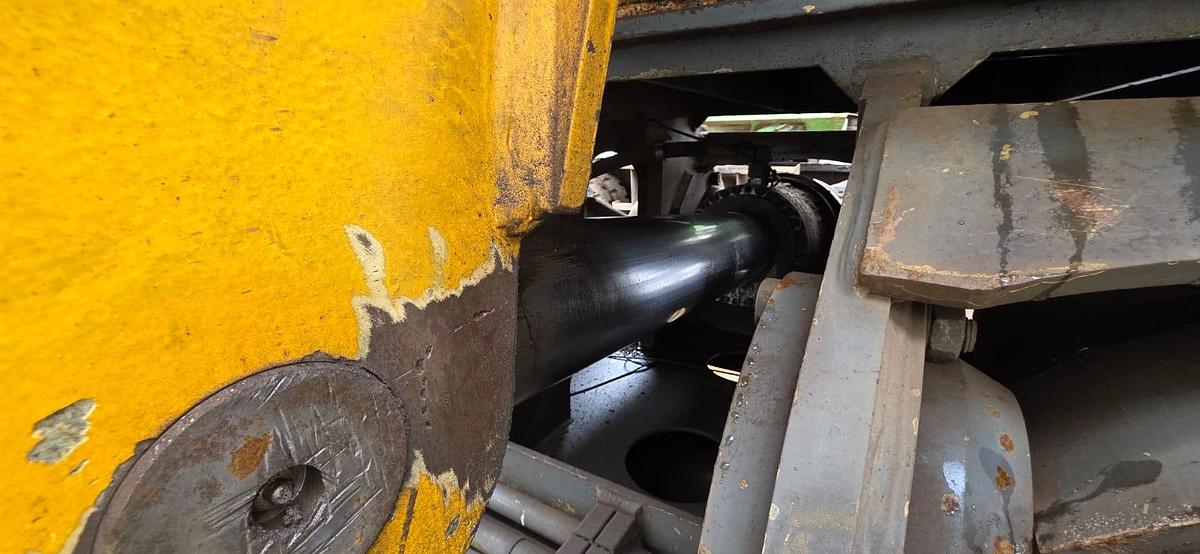 Used 2010 Lefort Mobile 600 Shear Baler