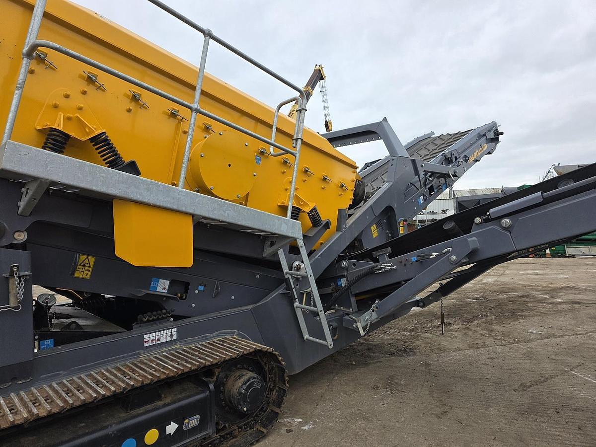 Used 2023 Tesab 1340 Tracked Screen Screener