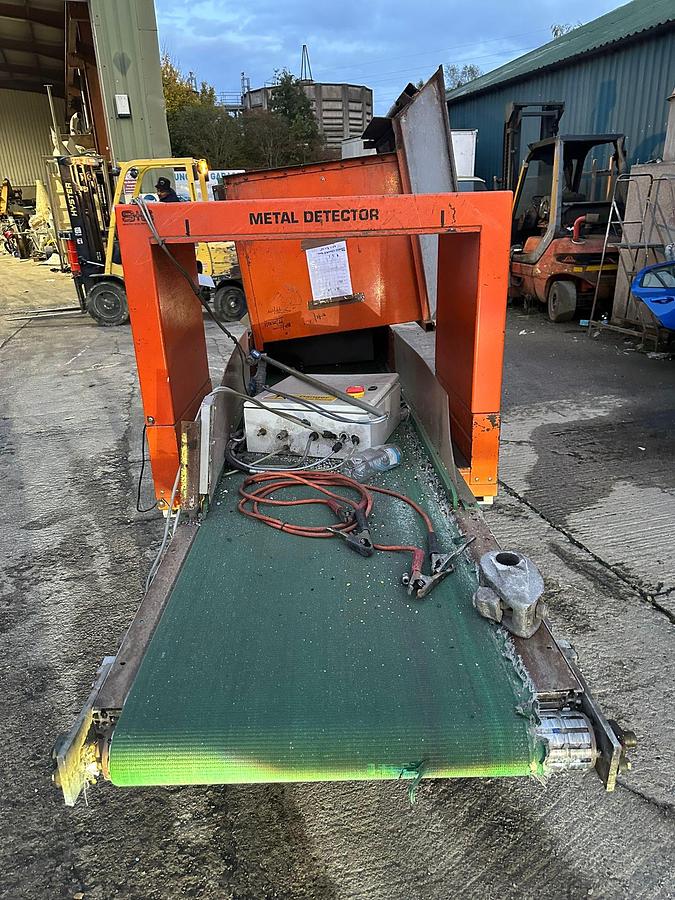 Used Metal Detector 