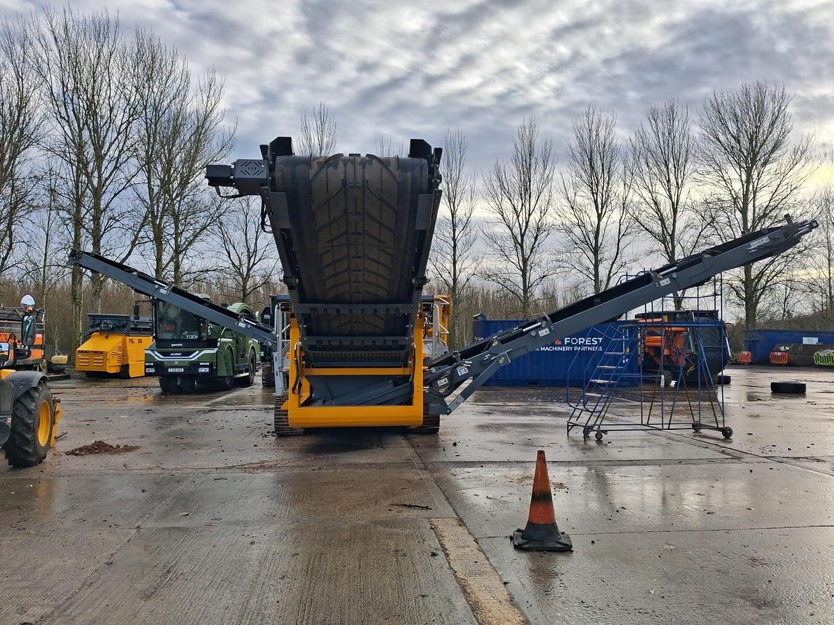 Used 2023 Anaconda DF518 Scalping Screen