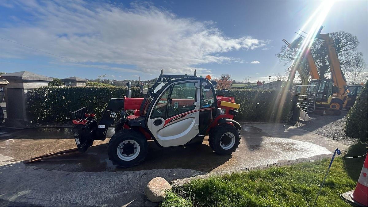 Used 2023 Manitou MT 625 H Compact Telehandler