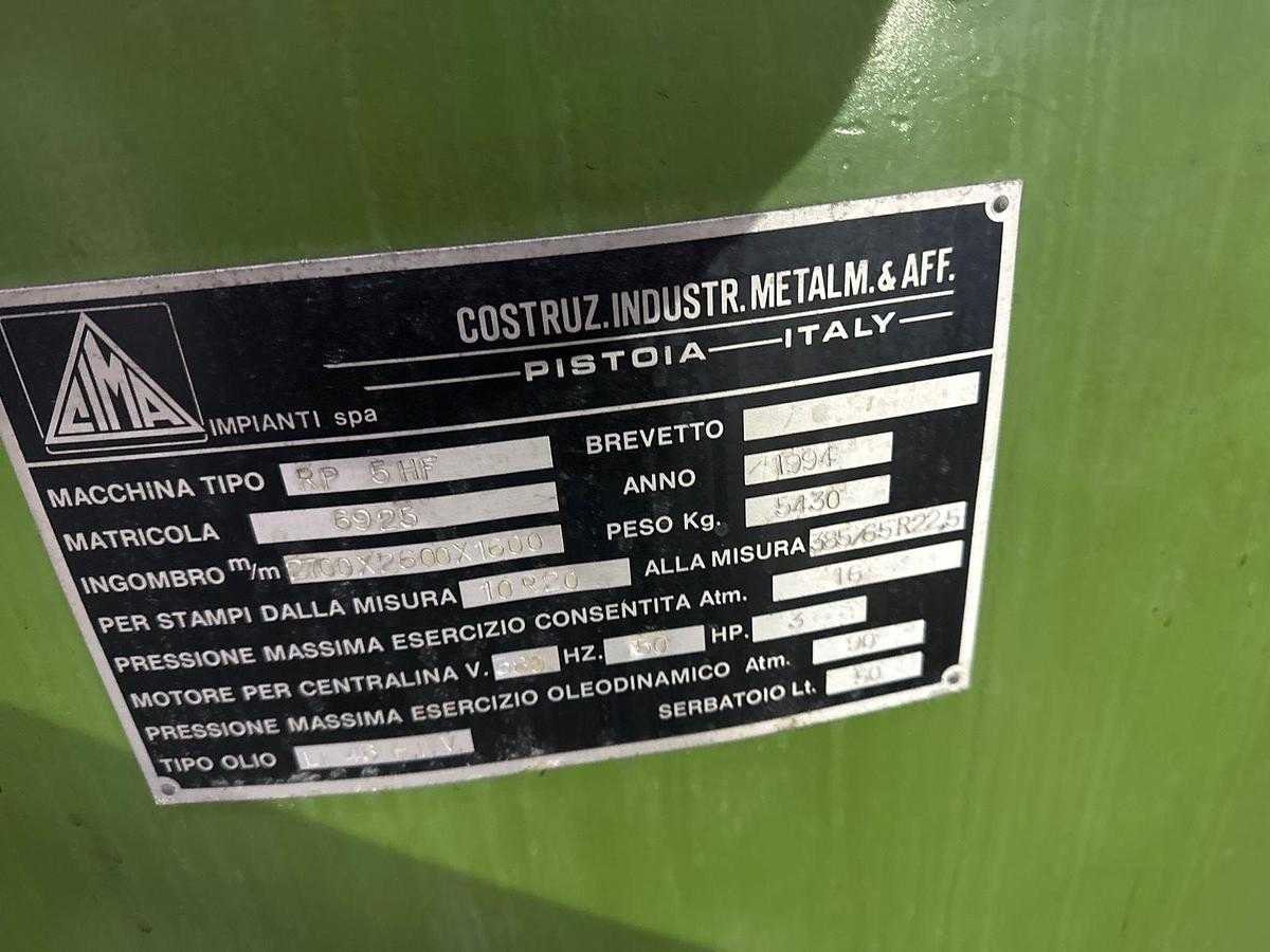 Used Tyre Retreading PCR & TBR Presses Full Plant