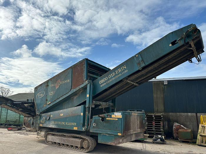 Used 2002 Powerscreen Erin 125T on Tracks