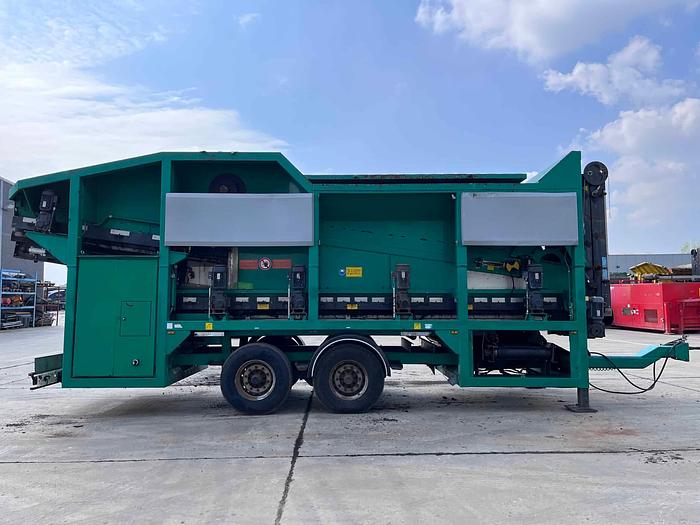 Used 2009 Komptech Multistar L3 Mobile Star Screen Screener