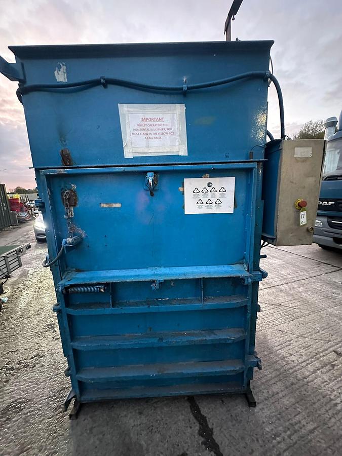 Used Horizontal Baler 