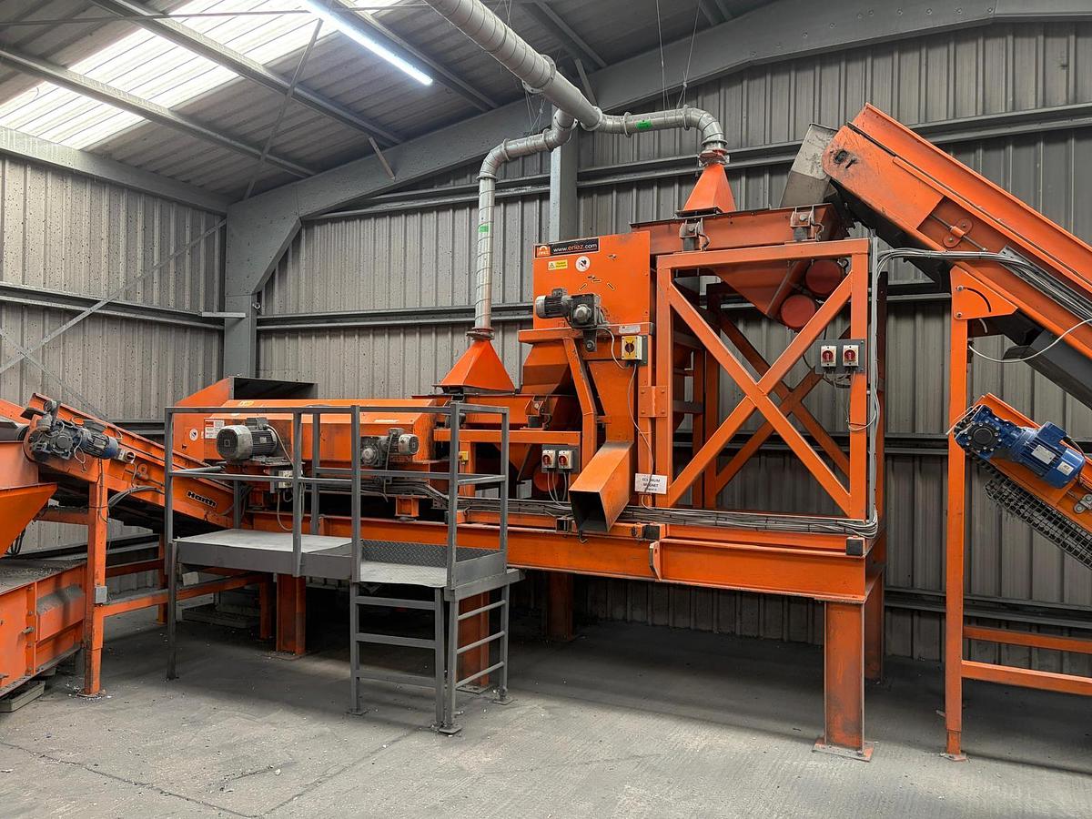 Used 2011 Eriez  X NM-40 magnets and Rear Earth drum