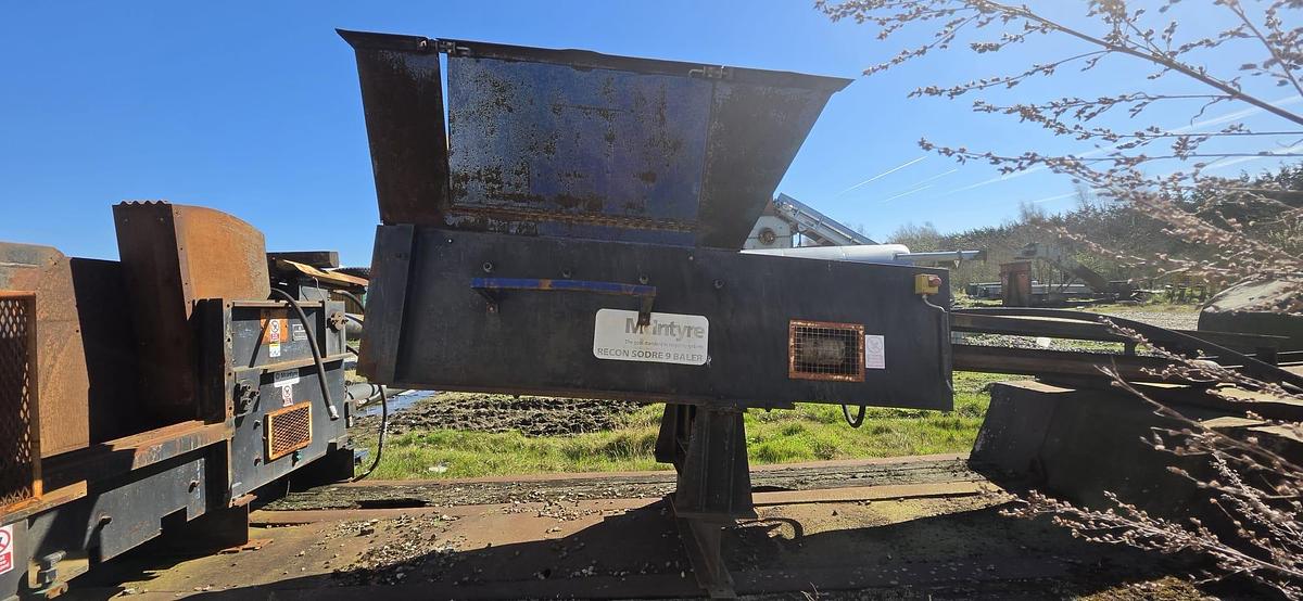 Used McIntyre Recon Sodre 9 Baler