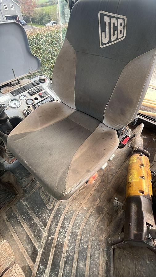 Used 2011 JCB 2CX AM Material Handler