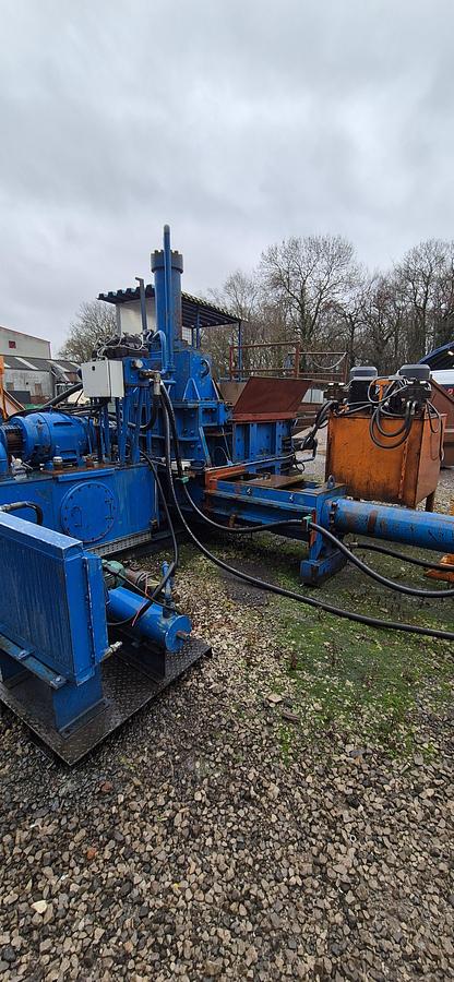 Used Harris TGS 3 Ram baler