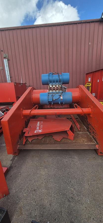 Used 2009 ViPower Finger Screen and shaker feeder