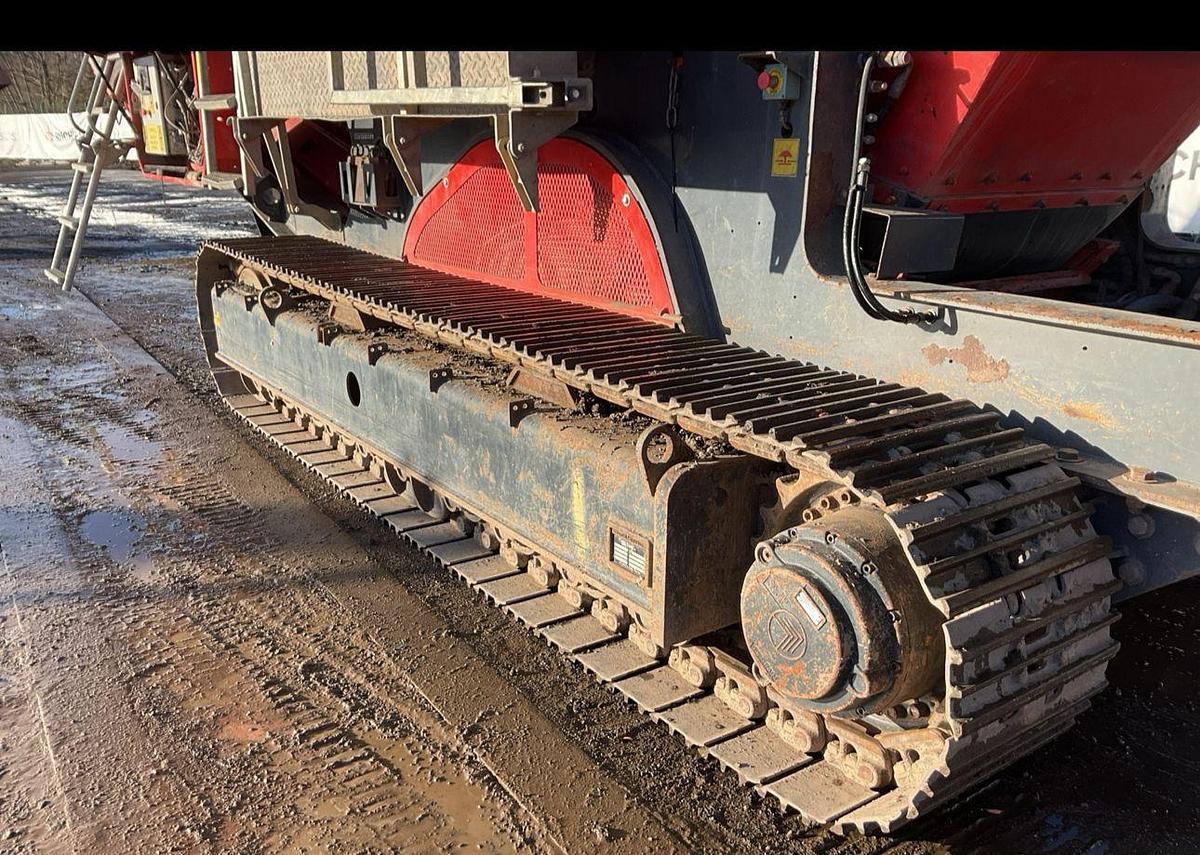 Used 2019 Terex J-1170 Mobile Rock Jaw Crusher