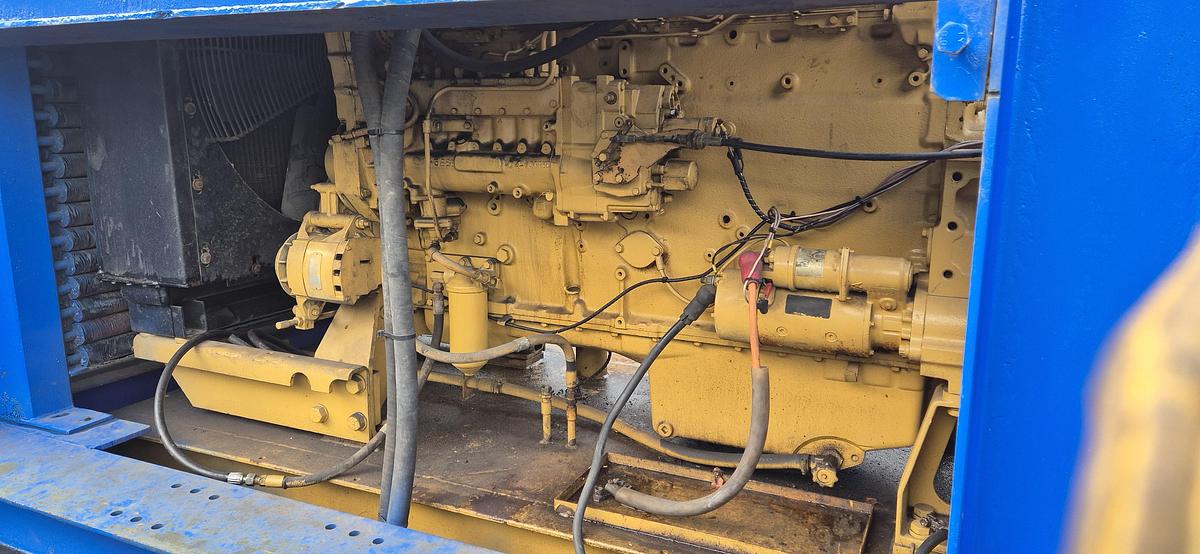 Used 2020 Heavy Duty Twin shaft shredder