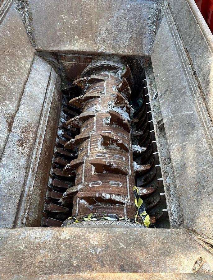 Used 2016 Doppstadt DW 2060 K Tracked Shredder