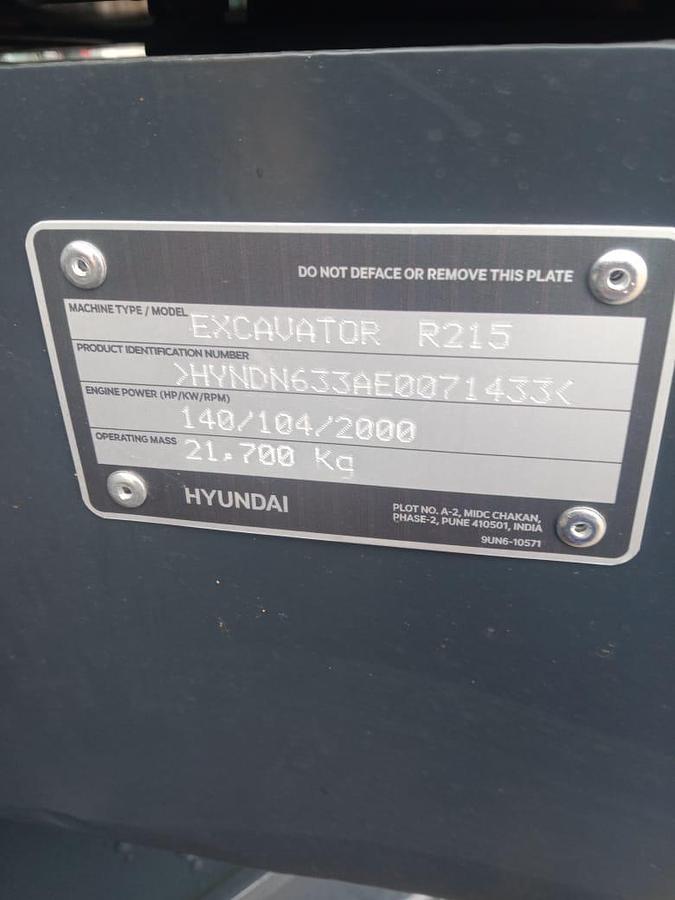 Used Hyundai R215 Excavator