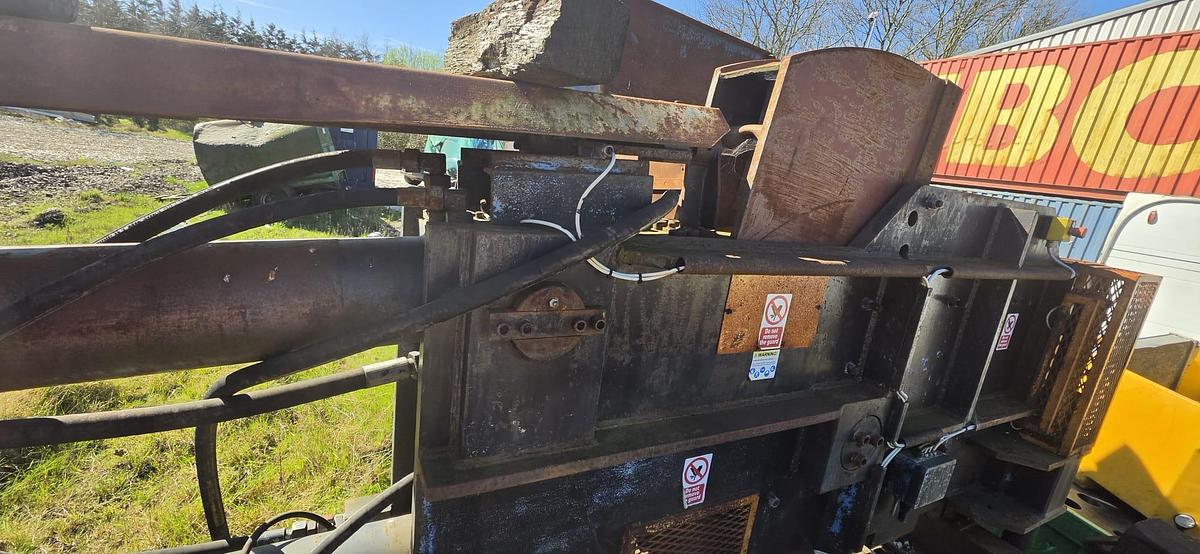 Used McIntyre Recon Sodre 9 Baler