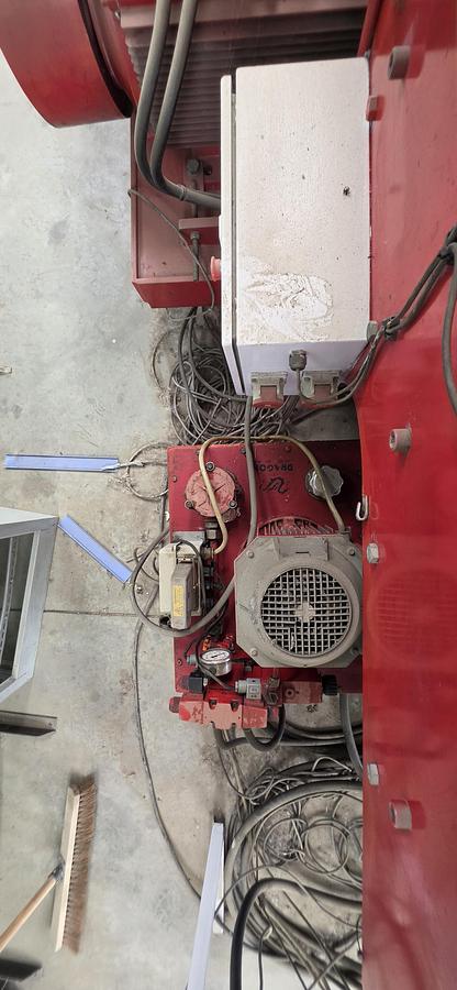 Used Dragon D35 Roto Grind Shredder