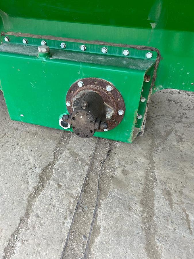 Used 2019 McCloskey J40 Crusher Vibrating Grizzly Unit