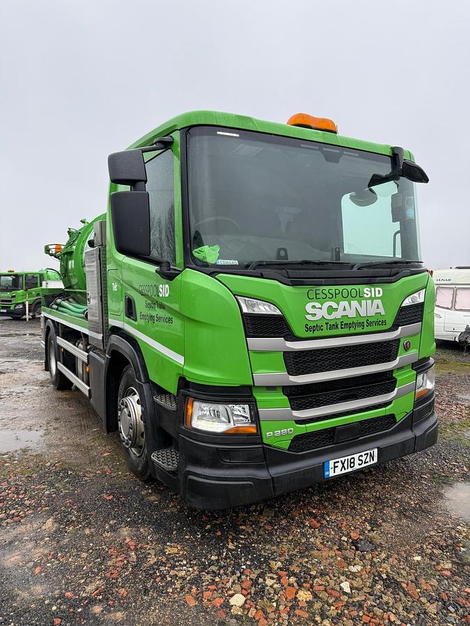 Used 2018 Scania P280 Septic Tank Tanker Truck Lorry