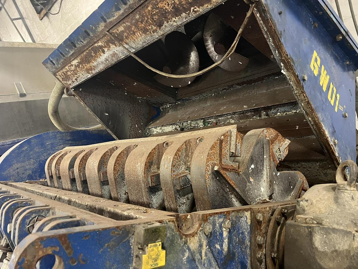 Used B+B GSH 800/1600 Wet Grinder