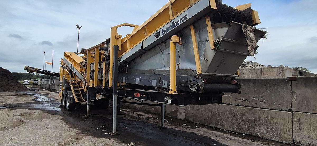 Used 2019 Backers  3 MAL 3 way split machine