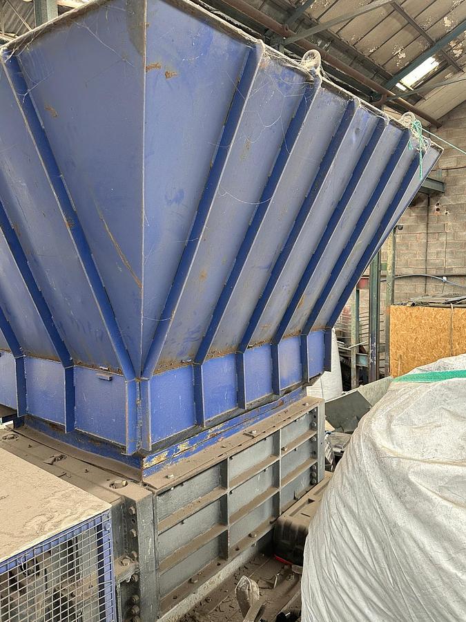 Used Twin-shaft Shredder
