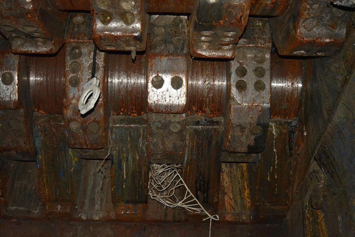 Used 2008 CFI BF 3008 Industrial Twin-shaft Shredder