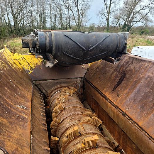 Used 2019 TANA Shark 440DT Slow Speed Shredder