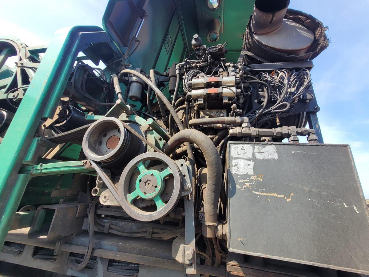 Used 2014 Jenz 820 Chipper W/Mounted Epsilon 130 Crane