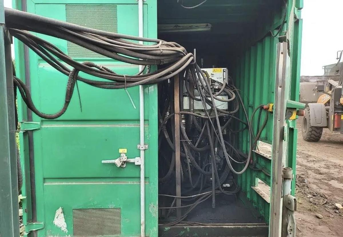 Used Komptech Crambo 6000 Shredder Parts (Shafts, Baskets, Remote Etc)