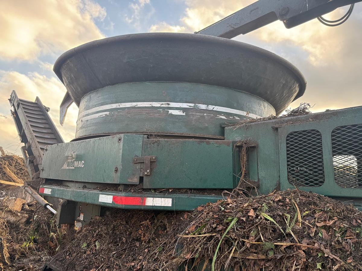 Used DuraTech HD-10 Tub Grinder