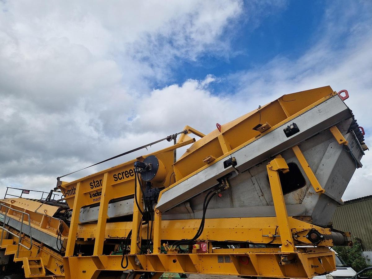 Used 2012 Backers 3-MTBC 3 Fraction Tracked Star Screen