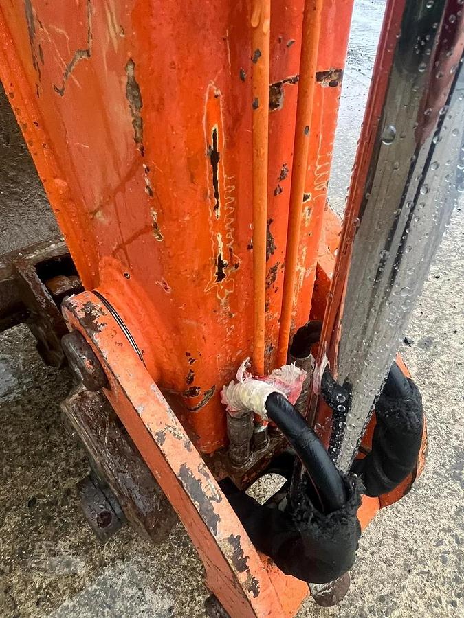 Used 2017 Hitachi ZX26U-5A CR Mini Excavator 