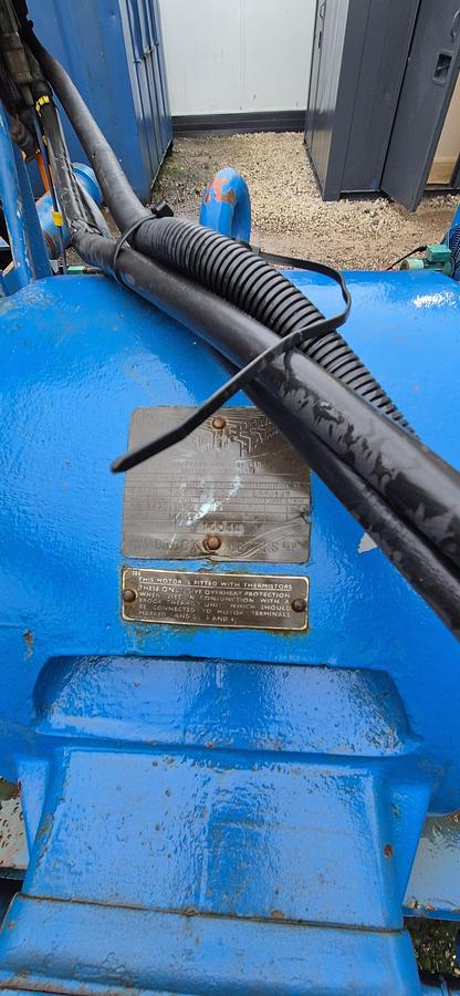 Used Harris TGS 3 Ram baler