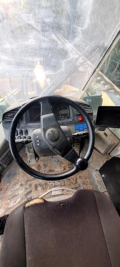 Used 2014 Komatsu WA380 Wheeled loader