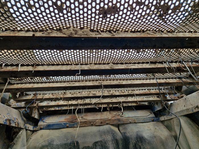 Used 2015 CRS NI 6018 Flip Fow Screener