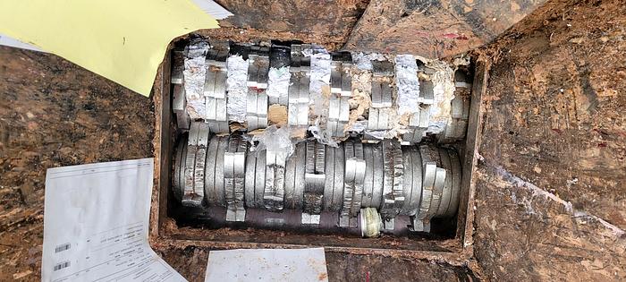 Used 2001 Twin Shat Shredder