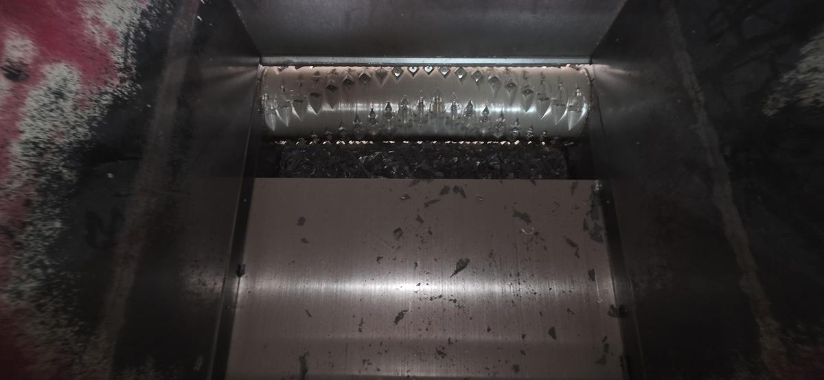 Used Dragon D35 Roto Grind Shredder