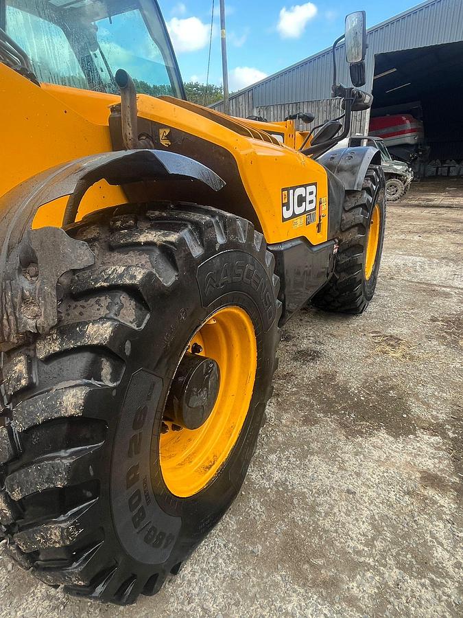 Used 2017 JCB 560-80 Agri Telehandler