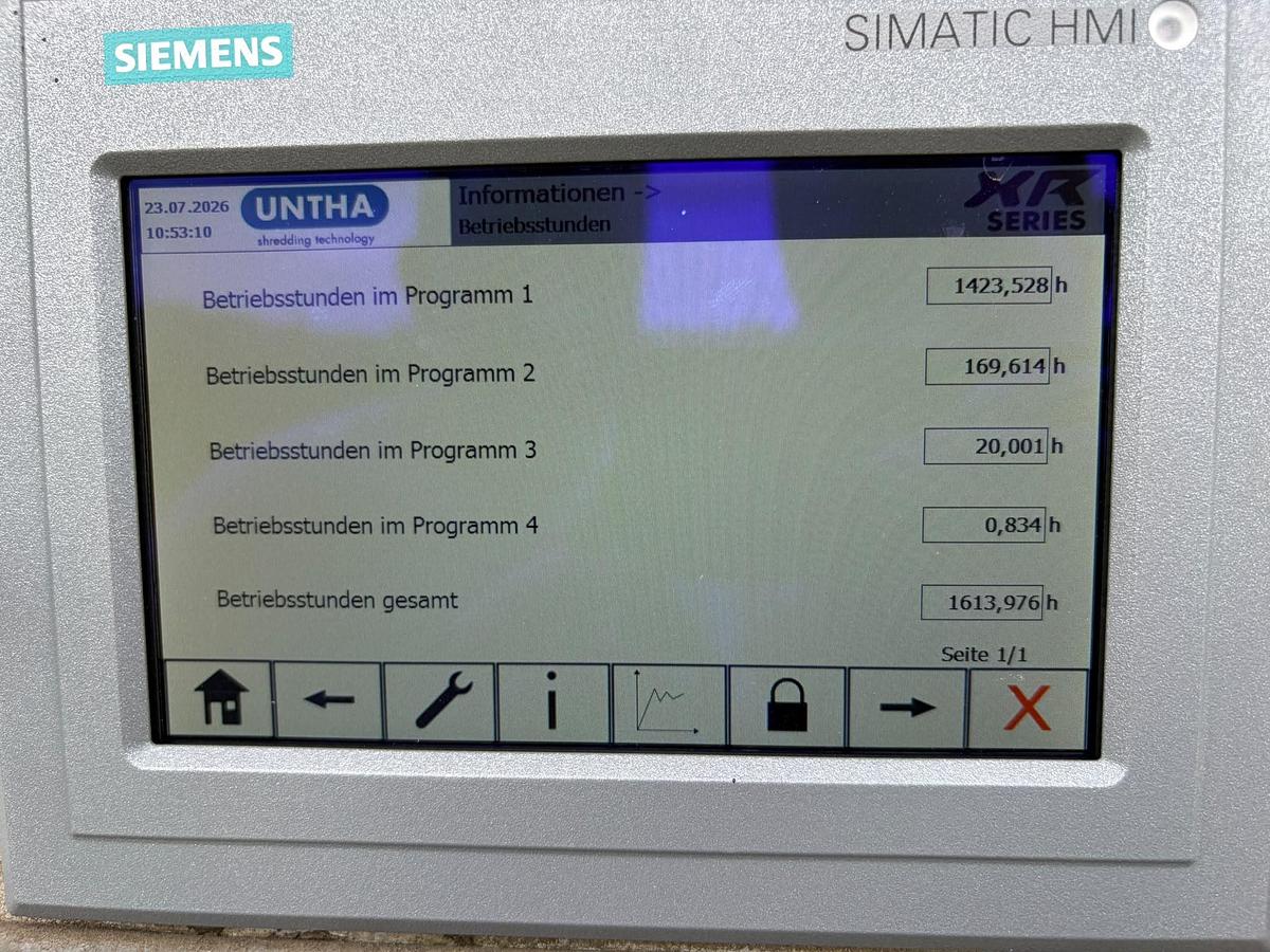 Used 2022 Untha XR3000C Tracked Single-shaft Shredder