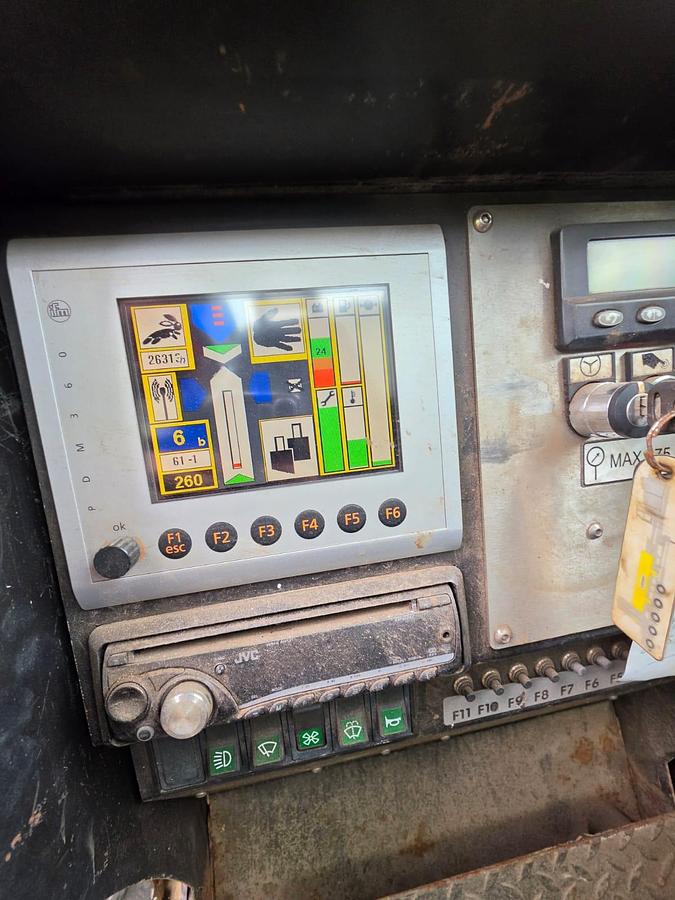 Used 2008 Lefort Mobile 600 Shear Baler